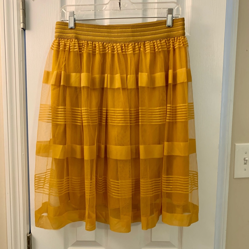 Yellow skirt